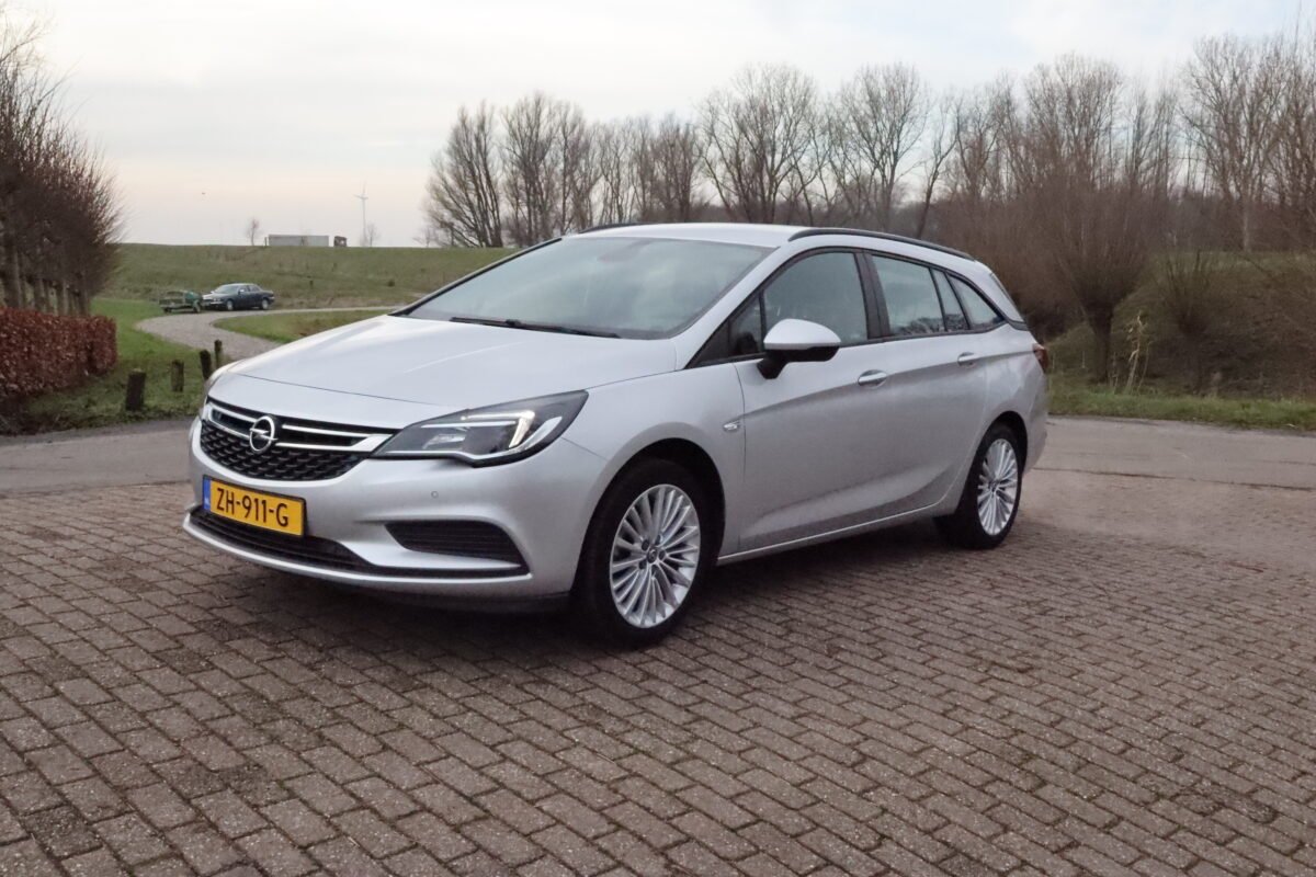 Opel Astra, Sports Tourer 1.0 Business Executive