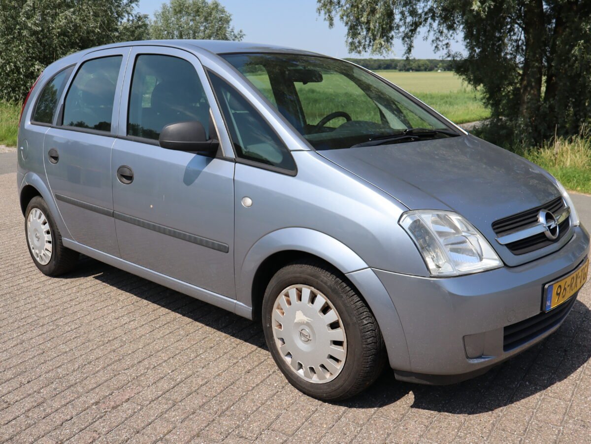 Opel Meriva, 1.6-16V Essentia